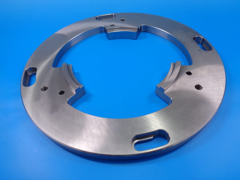 シリンダー受け座