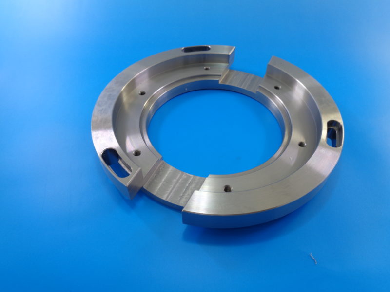 ガイドプレート